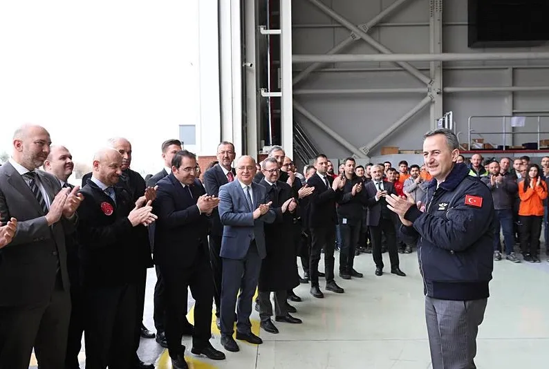 Bakan Görgün KAAN ekibiyle buluştu