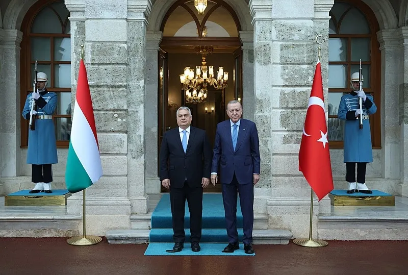 Başkan Erdoğan, Macaristan Başbakanı Orban'ı resmi törenle karşıladı, AA