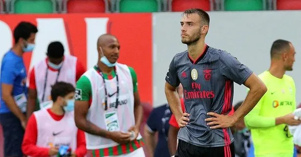 Aslan'a stoper geliyor!