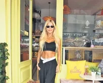 Burcu Şendir’in kafesi ünlülerin buluşma noktası