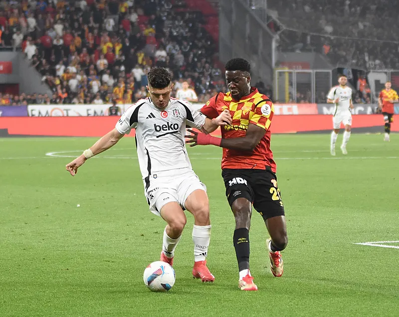 Beşiktaş Fenerbahçe ve Trabzonspor'un iki transfer savaşı! - 15