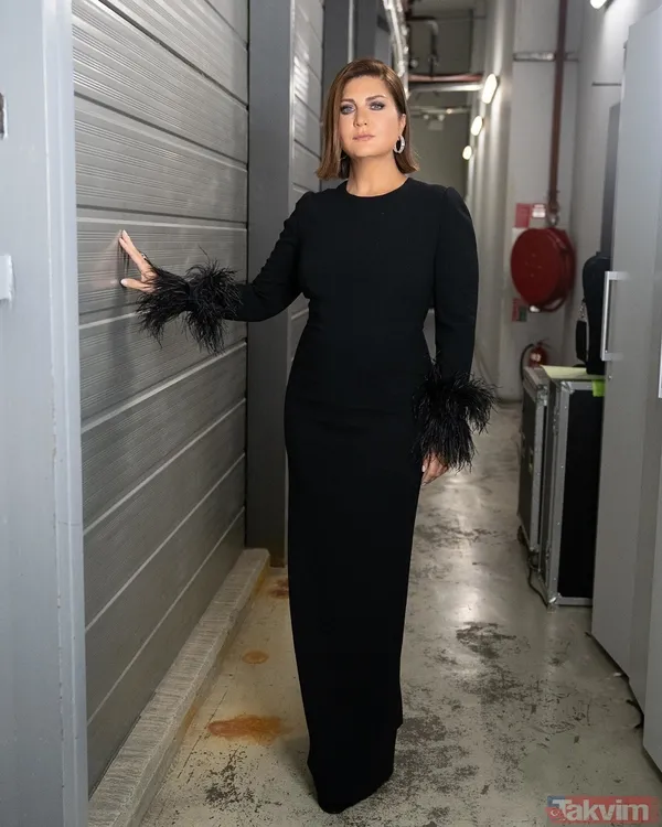 Kuaför salonundan müzik kayıt stüdyosuna bu evde yok yok! Sibel Can’ın 7 banyolu süper lüks villası dudak uçuklatan cinsten! - 13