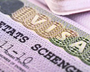 AB, Schengen silahı ile kendini vuruyor