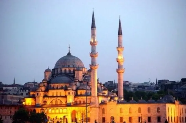 İstanbul'da sabah ezanına mesai ayarı!
