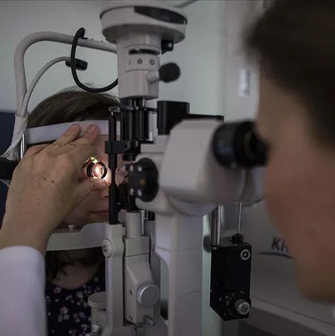 Gözünüz göbekte olsun!