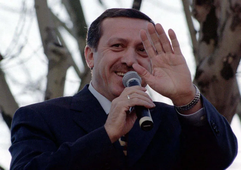 AK Parti'nin 22. yaşında kutlama mesajları peş peşe geldi: Hedef sivil anayasa - 1