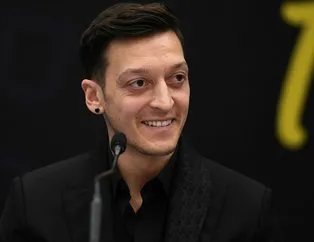 Mesut Özil imza töreni canlı izle! Mesut Özil imza töreni hangi kanalda?