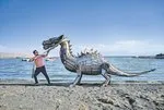 Van Gölü canavarı heykel oldu!