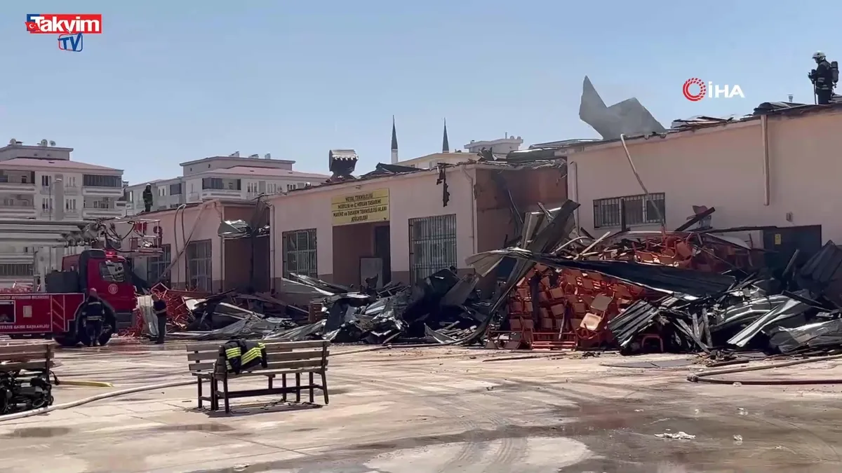 Gaziantep'te lise yangını!