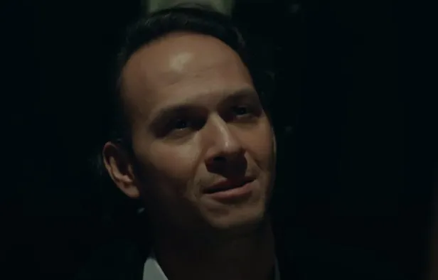 cukur-selim-oldu-mu-moralleri-altust-edecek-son-oner-erkan-cukur-dizisinden-ayrildi-mi-neden-ayrildi-1607347179852.jpg Çukur Selim öldü mü? Moralleri altüst edecek son! Öner Erkan Çukur dizisinden ayrıldı mı, neden ayrıldı?-6