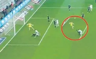 vida-sahne-aldi-kartal-altay-galibiyetiyle-3-maclik-galibiyet-ozlemine-son-verdi-1645312774818.jpeg Vida sahne aldı! Kartal, Altay galibiyetiyle 3 maçlık özlemine son verdi-6