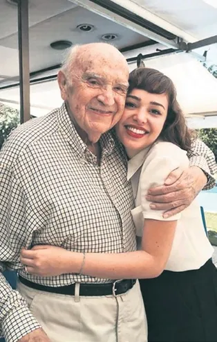 Jak Kamhi, son yolculuğuna uğurlandı: Türkiyem sen çok yaşa