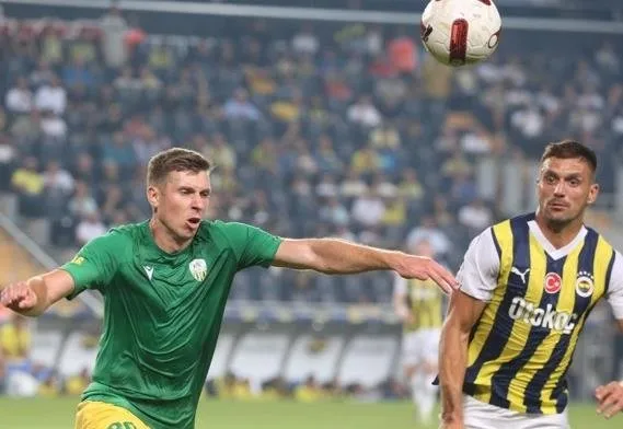 bu-fener-cok-farkli-zimbruyu-deplasmanda-bir-daha-gole-bogdular-1690926848079.jpeg Bu Fener çok farklı! Zimbruyu deplasmanda bir daha gole boğdular-2