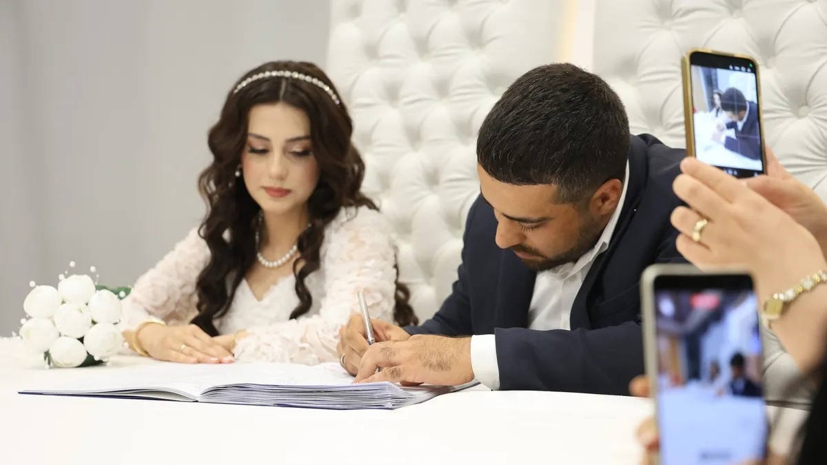 26.06.2026 çılgınlığı! Evlenmek isteyen çiftler unutulmaz günde nikah dairelerine akın etti