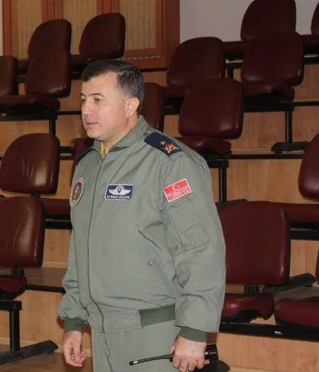 15 Temmuz gecesi Bandırma 6’ncı Ana Jet Üssü komutanı olan Tuğgeneral Çelenk müebbet hapis cezası aldı