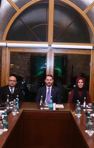 Bakan Albayrak'tan Yeşilay'a ziyaret