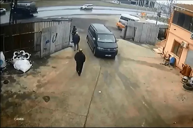 Tekirdağ'da kontrolden çıkan tanker karşı şeride geçti! Facia ucuz atlatıldı