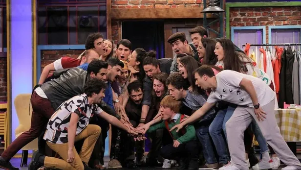 cok-guzel-hareketler-2-bu-aksam-yok-mu-cgh-2-yeni-bolum-bu-aksam-neden-yok-3-ocak-2022-pazartesi-kanal-d-yayin-akisi-1641217650004.jpg Çok Güzel Hareketler 2 bu akşam yok mu? ÇGH 2 yeni bölüm bu akşam neden yok? 3 Ocak 2022 Pazartesi Kanal D yayın akışı-2