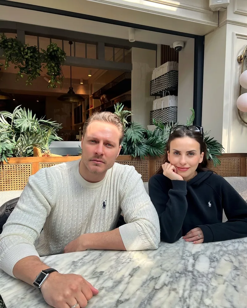 burak-celik-ikinci-kez-baba-mi-oluyor-ece-celik-hamile-mi-1774596538545.jpg Ece Çelik müjdeyi böyle duyurdu! Burak Çelik 8 ay sonra ikinci kez baba oluyor!-5