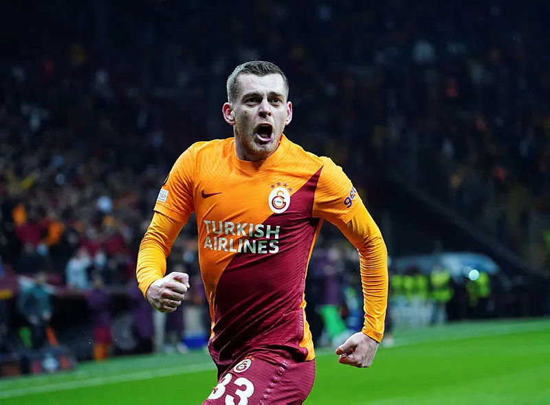 Galatasaray'da 8 ayrılık birden! - 22