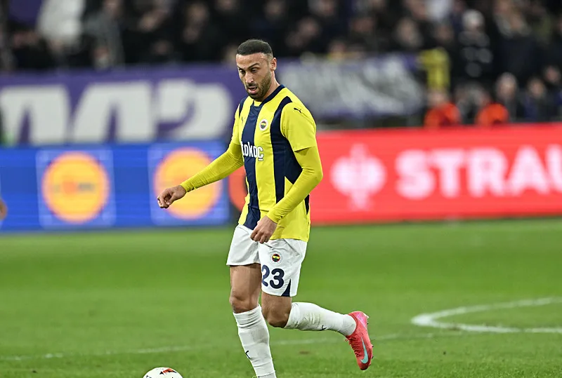 Fenerbahçe’de iki yıldız kadroda yok