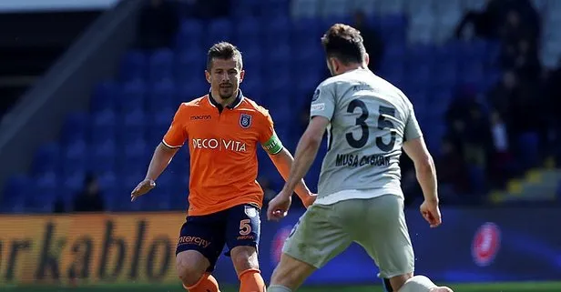 Başakşehir'e Çaykur Rizespor çelmesi
