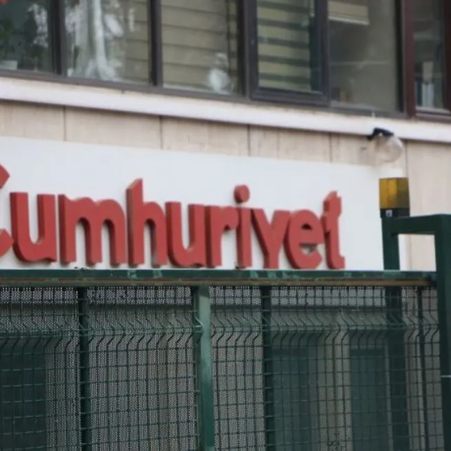 Tuncay Mollaveisoğlu para karşılığında haber skandalını ifşa etti künyeden çıkarıldı: CHP fondaşı Cumhuriyette çarşı pazar karışık