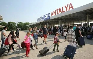 Türk turizmine Putin tatili dopingi! Ruslar valizlerini toplamaya başladı