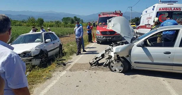 Bursa Da Feci Kaza Kafa Kafaya Carpistilar Takvim