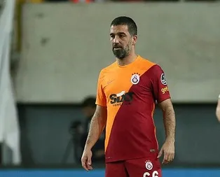 1 yıllık büyük hasret