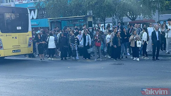 Kare kare kaos! İBB'den ödeme alamayan Özel Halk Otobüsleri kontak kapattı İstanbullu perişan oldu - 19