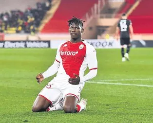 Aslan’dan Embolo atağı