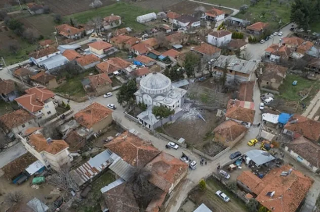 Denizli Serinhisar'da 17 bin 196 m² tarla icradan satılığa çıkartıldı