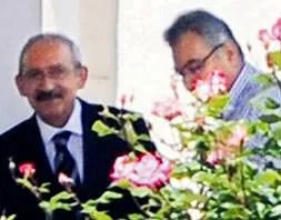 Siyasete devam edecek