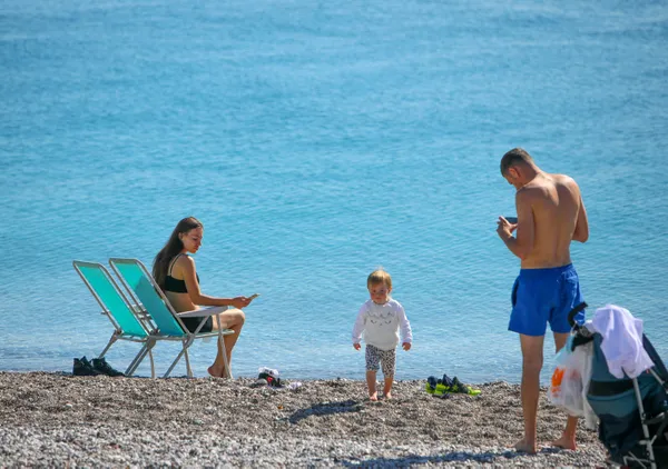 son-dakika-antalyadan-icinizi-isitacak-fotograflar-gunesin-keyfini-turistler-cikardi-1613215914849.jpg SON DAKİKA: Antalya'dan içinizi ısıtacak fotoğraflar! Güneşin keyfini turistler çıkardı-5