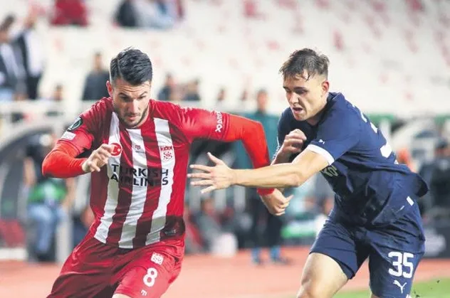 Sivasspor evinde 1 puanla yetindi