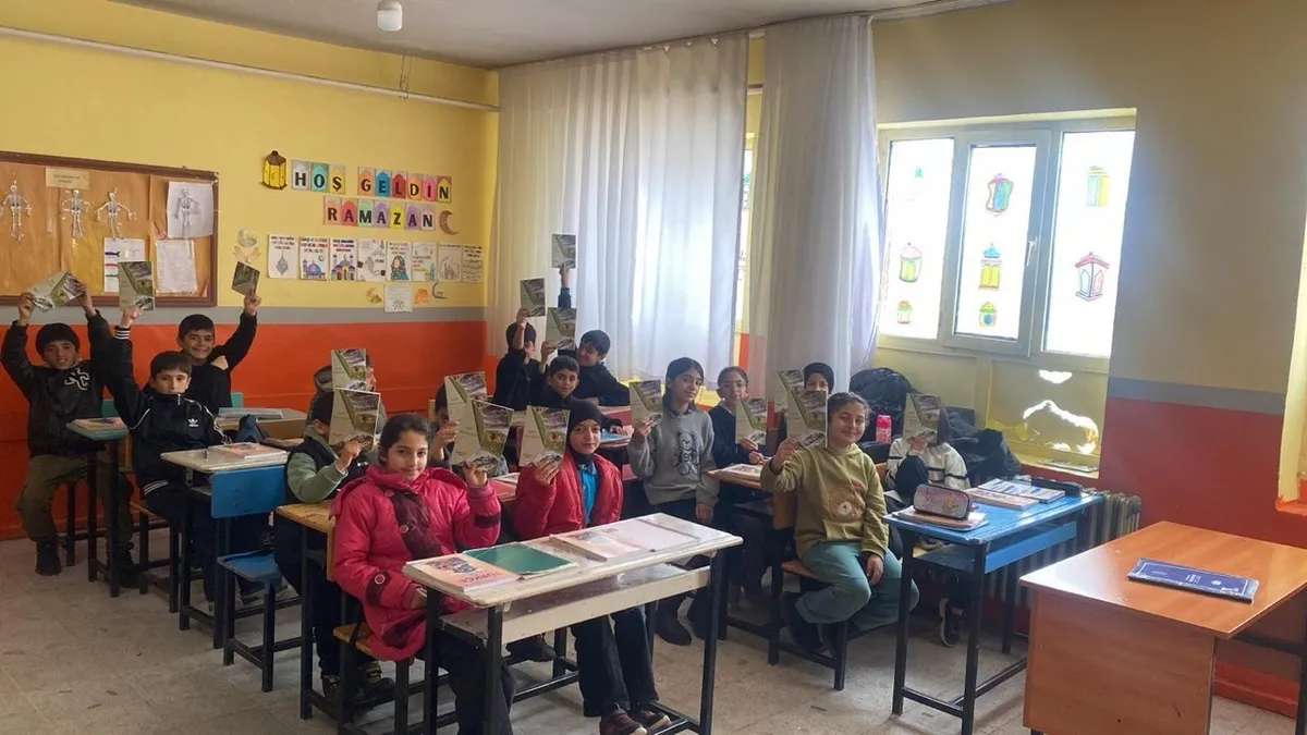 Van’da iyilik günlüğüm projesi başladı: 27 bin 900 öğrenci iyilik için yazdı