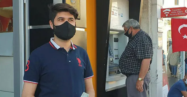 ATM’de unutulan parayı polise teslim etti