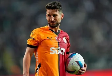 Futbolu bırakırsa takımda kalacak!