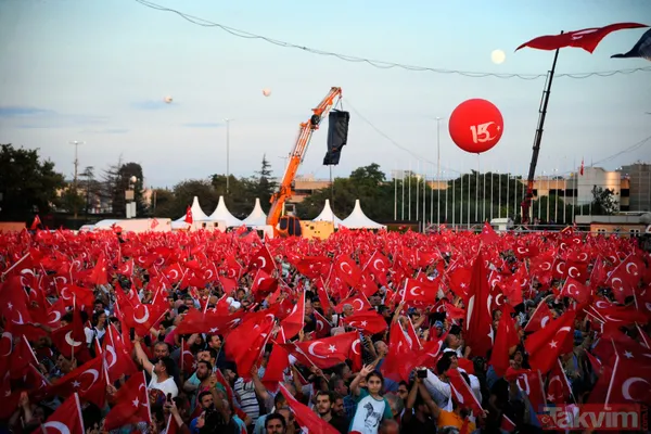 15 Temmuz'un 3. yıl dönümünde Türkiye yeniden meydanlarda! Asım'ın nesli ayakta - 39