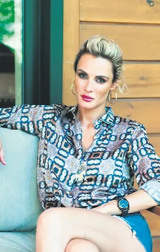 Elif - Kerem Gönlüm çiftiyle mahkemelik olan Gül Gölge kılıçları çekti!