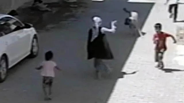 bir-basibos-kopek-saldirisi-daha-uc-cocuk-korku-dolu-anlar-yasadi-1723035311847.jpeg