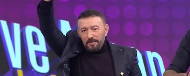 SON DAKİKA: Mustafa Topaloğlu kalp krizi geçirdi! Canlı yayın sonrası kalp krizi geçiren şarkıcının sağlık durumu nasıl?
