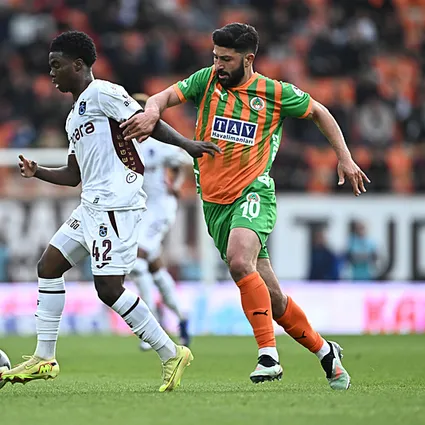 Trabzonspor’a Alanya’da penaltı şoku! İşte tartışılan pozisyon