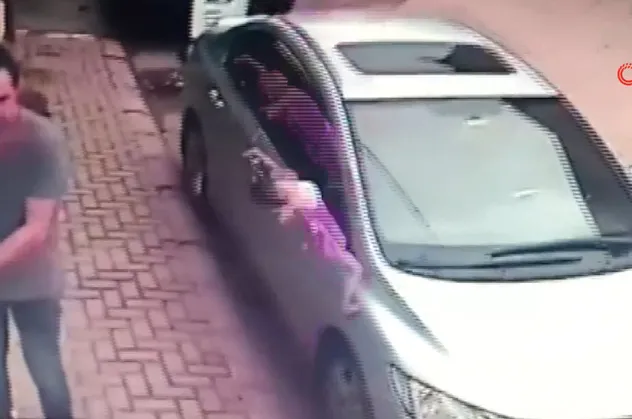Mucize kurtuluş! Üçüncü kattan düşen çocuk...