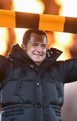 Acun Ilıcalı iki kulüp arası köprü oluyor!