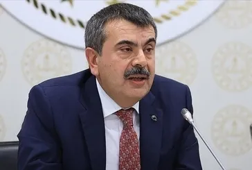 ’’Özel istiyorsan 600 binin altında 700 okul var’’