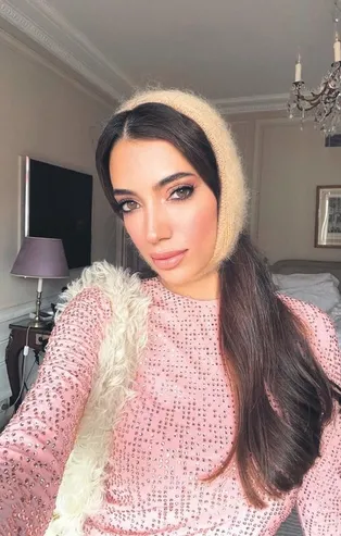 Rachel Araz’ın Paris stili alay konusu oldu! Sosyal medyanın diline düştü