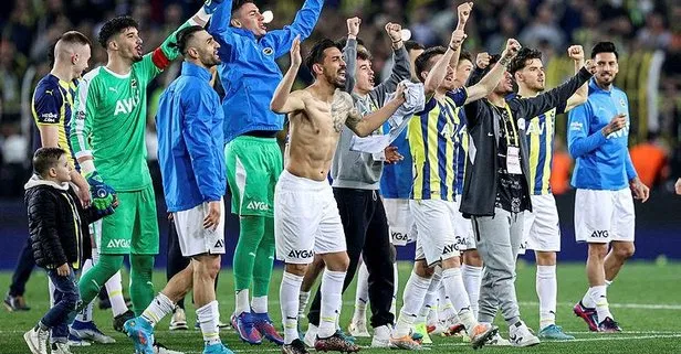 İsmaıl Kartal’ın Fenerbahçe’si önüne geleni yıkıyor! Teknik direktörlük planında dengeleri değiştirdi