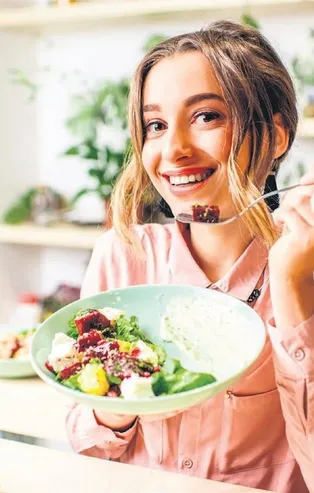 Yanlış beslenme böbrekleri kaybetme! Taze gıda tüketmek ve tuzu azaltmak lazım...